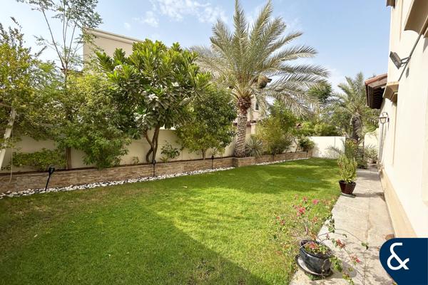 Single Row | Extended | Private Plot